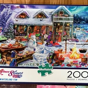 Buffalo Winter Fun 2000-Piece Puzzle